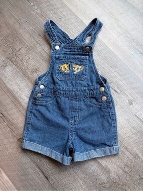 VTG 90s Lion King Embroidered Shortalls - Nala & Simba overalls size 2T